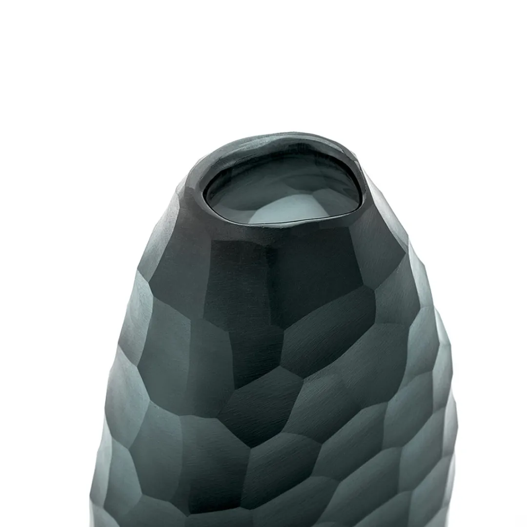 calypso_vase_large_smoke_1.webp The Foundry Calypso Vase Large Smoke^ Vases | Occasional & Decorator