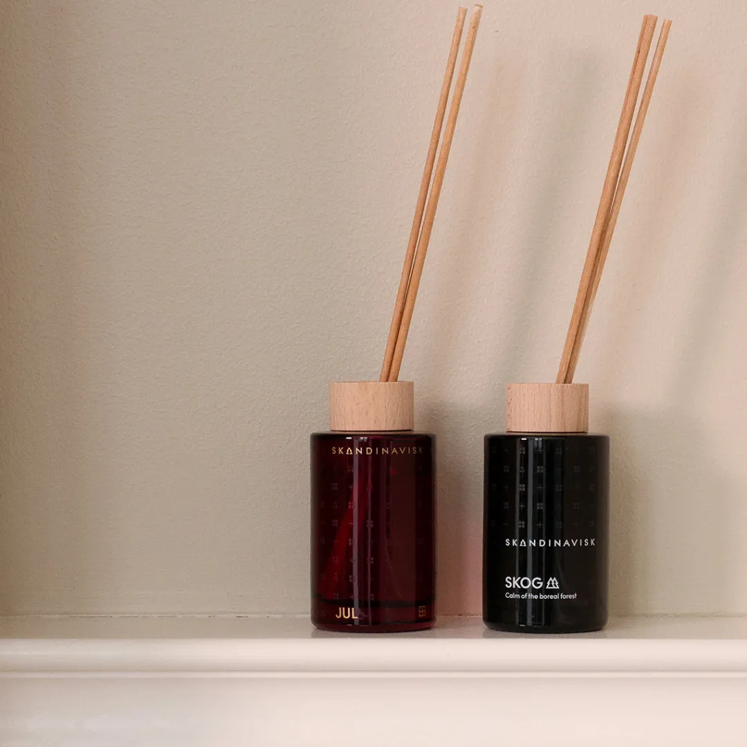jul_diffuser_1.webp Skandinavisk JUL Diffuser^ Christmas Baubles And Decor