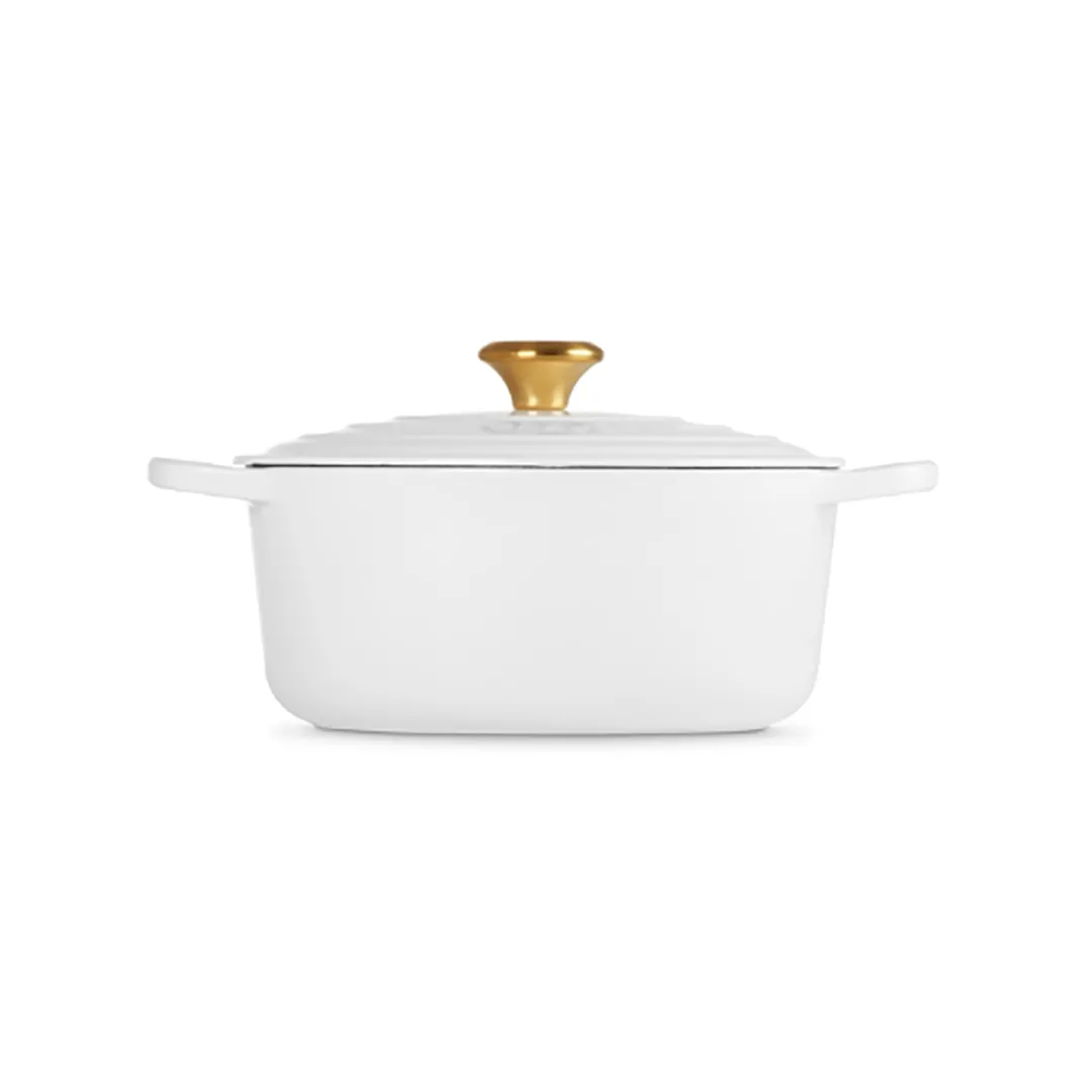 signature_round_casserole_2.webp Le Creuset Signature Round Casserole White 24cm / 4.2L^ Cookware