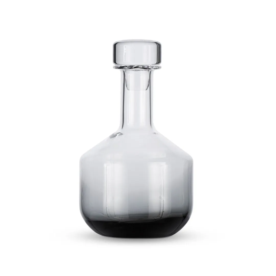 tank_whiskey_decanter_bla_0.webp Tom Dixon Tank Whiskey Decanter Black^ Bar & Wine Accessories | Coolers & Ice Buckets
